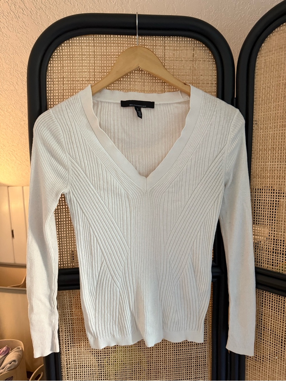 White House Black Market V-Neck Ribbed Knit Sweater Off White